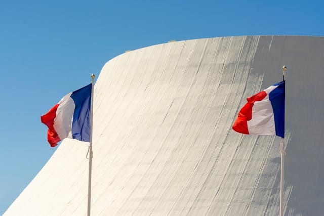 Embaixada da França no Brasil - Idiomas e Culturas